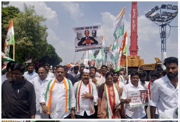 ఎస్‌ఐఆర్‌ అక్రమాలపై కాంగ్రెస్‌ భారీ ర్యాలీ