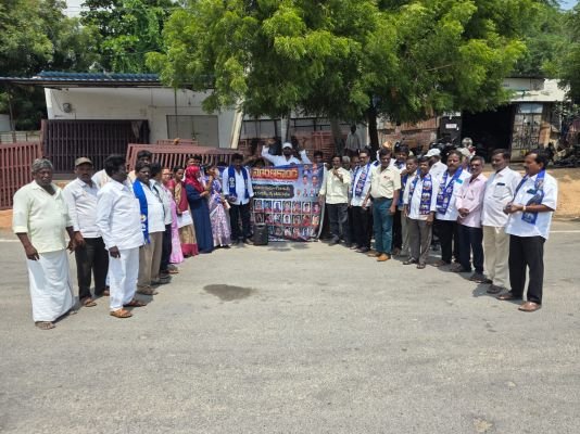 27 మంది దళితుల మృతిపై ఎస్‌ఐటీ విచారణ జరపాలి