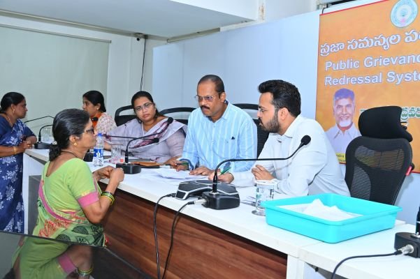 ప్రతి అర్జీని పరిశీలించి పరిష్కరించాలి