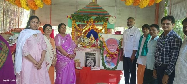 ఖాసాపేటలో ఘనంగా షిరిడీ సాయిబాబా జయంతి వేడుకలు భారీ అన్న సమారాధన పాల్గొన్న ఎమ్మెల్యే కోళ్ల
