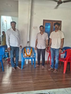 రెడ్డి కుటుంబానికి ఘంటా సుధీర్‌ పరామర్శ