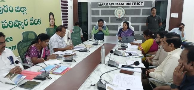 ఎల్‌నినో పరిస్థితులను సమర్థవంతంగా ఎదుర్కొనేందుకు సిద్ధం కావాలి.