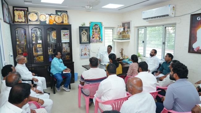 గడువులోగా అభివృద్ధి పనులు పూర్తి చేయండి..