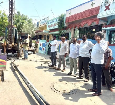 ఎక్కడ సమస్య ఉన్న ముందుంటా వైయస్ మనోహర్ రెడ్డి