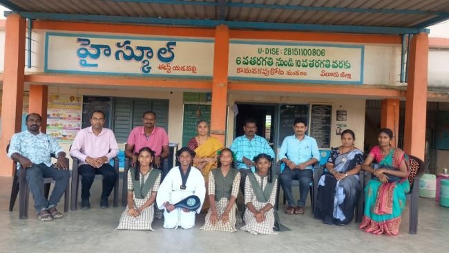 రాష్ట్రస్థాయి పోటీలకు ఎడవల్లి హైస్కూల్‌ విద్యార్థులు