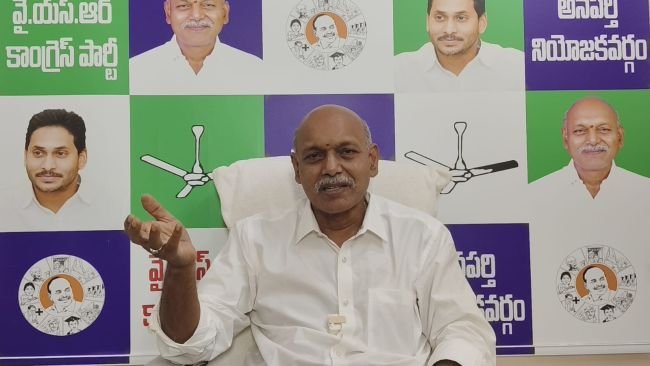 అవినీతి ఆరోపణపై సమాధానం చెప్పకుండా దాటవేసే ప్రయత్నం మాజీ ఎమ్మెల్యే సత్తి సూర్యనారాయణ రెడ్డి