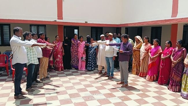ఏపీ మోడల్ స్కూల్‌లో ఘనంగా ఎస్ఎంసీ ఎన్నికలు.