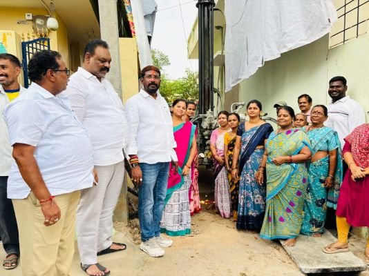 8వ వార్డులో తాగునీటి సమస్యకు పరిష్కారం