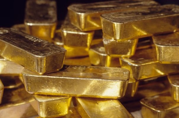 ఢిల్లీలో భారీగా పడిపోయిన పసిడి ధరలు