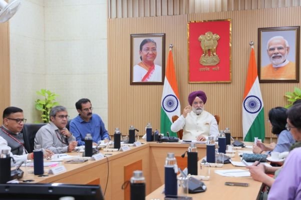 ఢిల్లీ పౌర సమస్యలకు సాంకేతిక పరిష్కారాలు చూపాలి