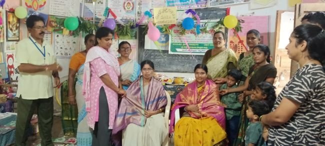 కమ్మ పాలెం అంగన్వాడి కేంద్రంలో  పోషణ మాసోత్సవ వేడుకలు
