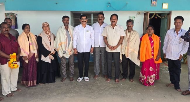 గిద్దలూరు విద్యా కమిటీల్లో టీడీపీకి ఏకగ్రీవ మద్దతు