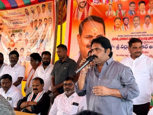 పాత్రికేయులే ప్రగతికి వారదులు.....