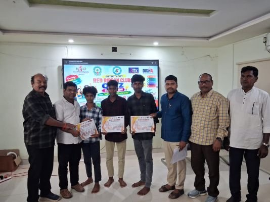 విద్యార్థులకు ఎయిడ్స్ పై అవగాహన కల్పించేందుకు క్విజ్ పోటీలు