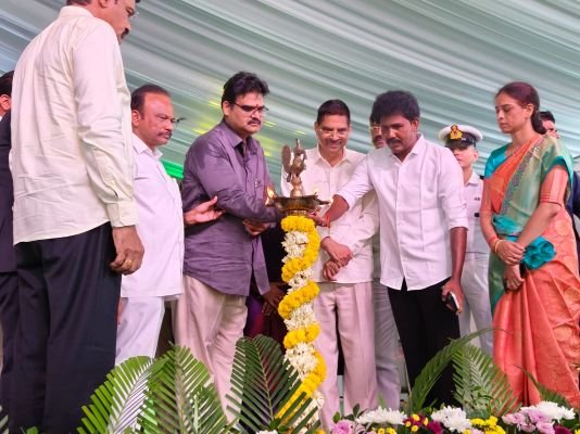 ఒంగోలు మున్సిపల్ కార్పొరేషన్ 150వ వసంత వేడుకల్లో ఎమ్మెల్యే ఎం.ఎస్. రాజు
