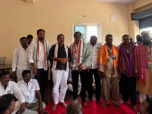 కొందుర్గు గ్రామ కాంగ్రెస్ పార్టీ అధ్యక్షుడిగా కాడిగల్ల మహేందర్