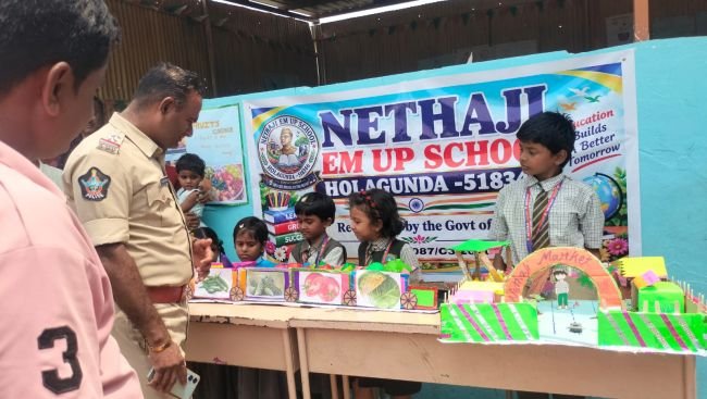 నేతాజీ పాఠశాలలో ఫుడ్ ఫెస్టివల్ 