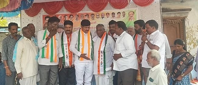 గ్రామాభివృద్ధి కోసమే కాంగ్రెస్‌లోకి ,జీవన్గి సర్పంచ్ రామాని బసప్ప