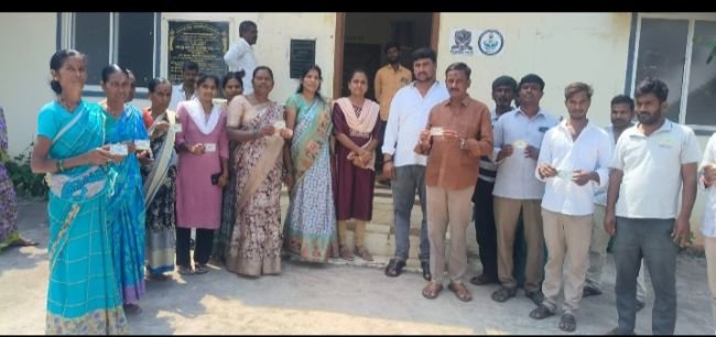 అర్హులైన ప్రతి ఒక్కరికీ స్మార్ట్ రేషన్ కార్డులు