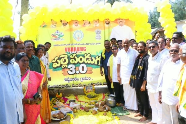 మాకవరపాలెం మండలానికి రూ.10.10 కోట్ల నిధులు : స్పీకర్ చింతకాయల అయ్యన్నపాత్రుడు