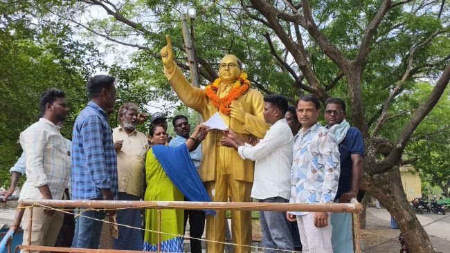 సంగంలో 15వ రోజుకు చేరిన వీఆర్ఏల ధర్నా