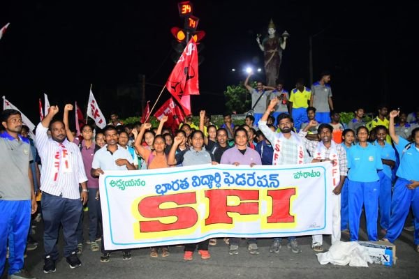 హైదరాబాద్ సెంట్రల్ యూనివర్సిటీ ఎన్నికల్లో ఎస్ఎఫ్ఐ ఘనవిజయం