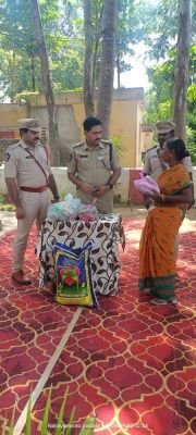 బలిజిపేట పోలీస్ స్టేషన్ సందర్శించిన ఎస్పీ మాధవరెడ్డి 