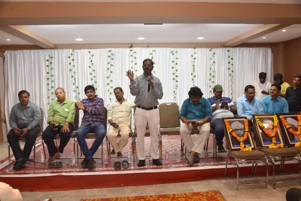 యూనియన్ బలోపేతానికి మరింత కృషి చేయాలి 