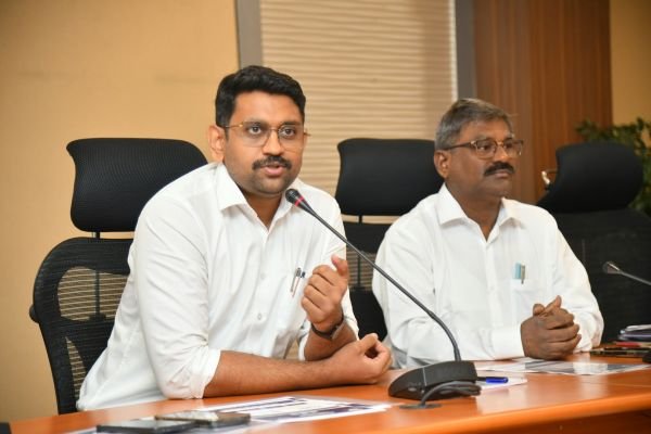 LT, HT విద్యుత్ కనెక్షన్లకు యూనిఫాం సర్వీస్ లైన్ ఛార్జీలు – పారదర్శకత, సరళత, వేగవంతమైన సేవలు