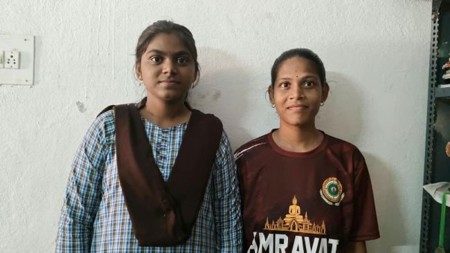 రాష్ట్రస్థాయి వెయిట్‌లిఫ్టింగ్ పోటీలకు గంగాయపల్లి ఏపీ మోడల్ స్కూల్ విద్యార్థినులు  ప్రతిభ చాటిన మంజుల, మౌనిక..