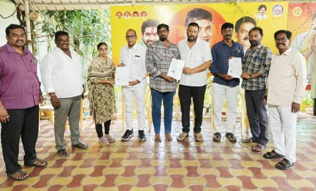పెనమలూరులో ఆపదలో అండగా బోడే ప్రసాద్