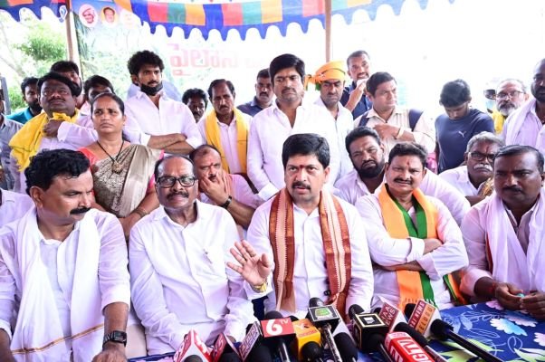 బంగారు బందరుగా మచిలీపట్నం తీర్చిదిద్దుతాం