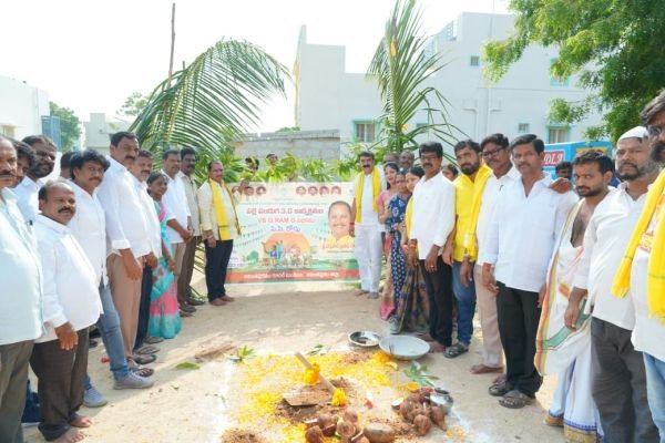 మారుమూల ప్రాంతాలకు సైతం రోడ్ల నిర్మాణం