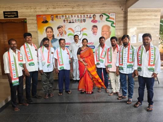 కాంగ్రెస్ పార్టీలోకి చేరికలు