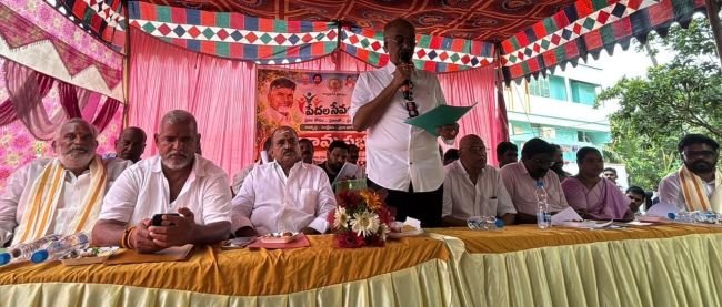 ఆకుతీగపాడు లో ‘పేదల సేవలో 2.0’ 
