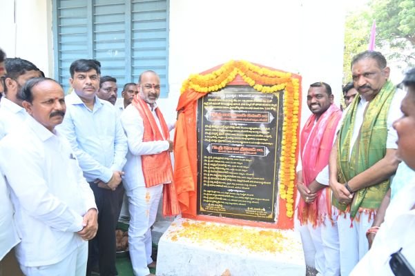 అంగన్ వాడీలను అద్బుతంగా తీర్చిదిద్దుతున్నాం…  కేంద్ర మంత్రి బండి సంజయ్ కుమార్ 