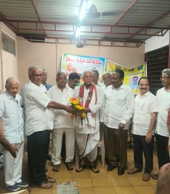 వృద్ధులను గౌరవించడం మన బాధ్యత  చిన్నఅవుటపల్లిలో ప్రపంచ వృద్ధుల దినోత్సవం.