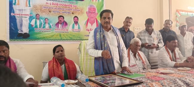వరి ధాన్యం కొనుగోలు కేంద్రాన్ని ప్రారంభించిన ఎమ్మెల్యే కసిరెడ్డి నారాయణరెడ్డి