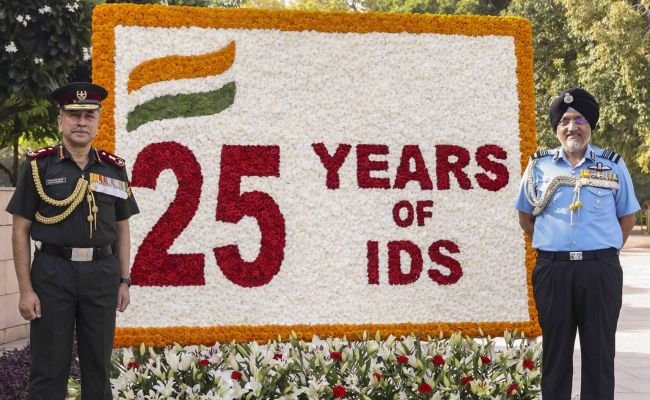 25 సంవత్సరాలు పూర్తి చేసుకున్న హెడ్‌క్వార్టర్స్ ఇంటిగ్రేటెడ్ డిఫెన్స్ స్టాఫ్