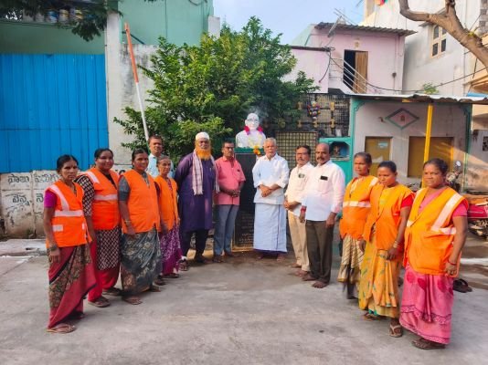 నగరంలోని ఎర్రనేల కొట్టాలలో ఘనంగా గాంధీ జయంతి