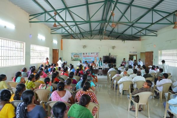 గ్రామాభివృద్ధికి పక్కా ప్రణాళికలు రూపొందించాలి