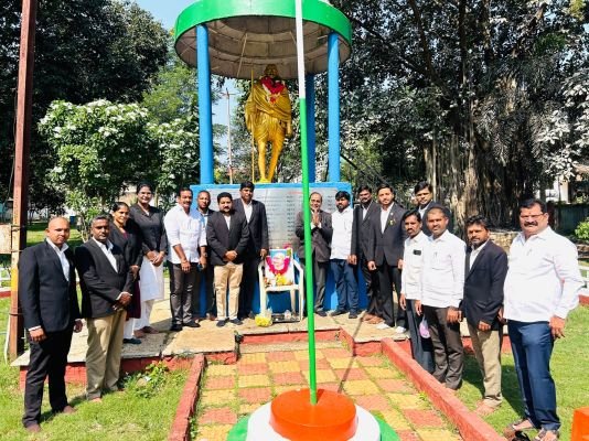 సమాజ హితం కోసం వైబ్రేంట్ అడ్వకేట్ అసోసియేషన్