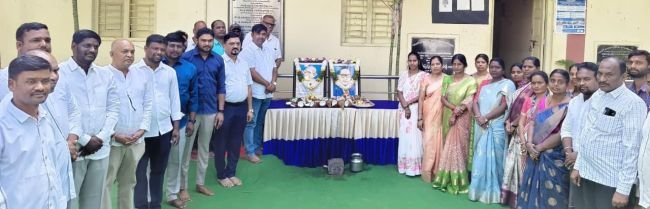 సత్యం.. అహింసే మార్గం.. గాంధీజీకి ఘన నివాళి