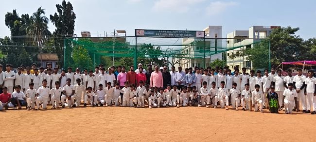 కదిరి క్రీడాకారులు క్రికెట్ సౌకర్యాలను సద్వినియోగం చేసుకోవాలి. గ్రామీణ ప్రాంత ప్రతిభను వెలికితీయడమే ఆర్‌డీటీ లక్ష్యం-  మచ్చా రామలింగారెడ్డి