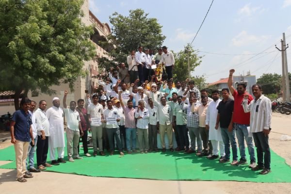 జర్నలిస్టుల సమస్యలు పరిష్కరించాలని టీయూడబ్లుజే (ఐజేయూ) నిరసన 