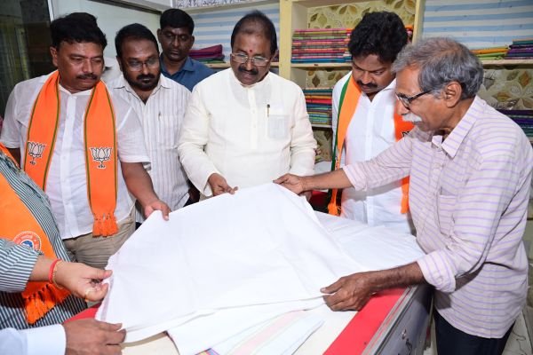 స్వదేశీ ఉత్పత్తులను ప్రోత్సహిద్దాం