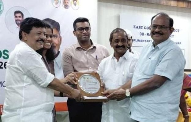 మండపేట మున్సిపాలిటీకి స్వచ్ఛ మున్సిపాలిటీ అవార్డు