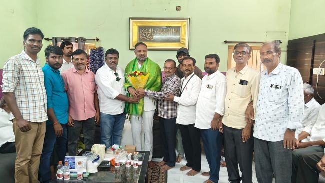 అట్టహాసంగా మాజీ ఎమ్మెల్యే నవాజ్ బాషా జన్మదిన వేడుకలు 