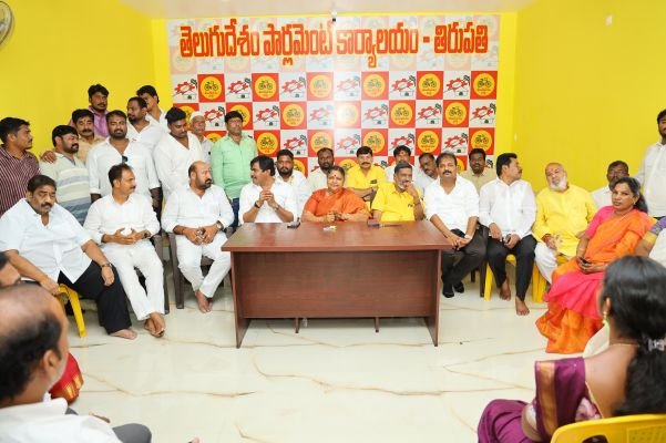 ప్రజా సమస్యల పరిష్కారమే ప్రభుత్వ లక్ష్యం 