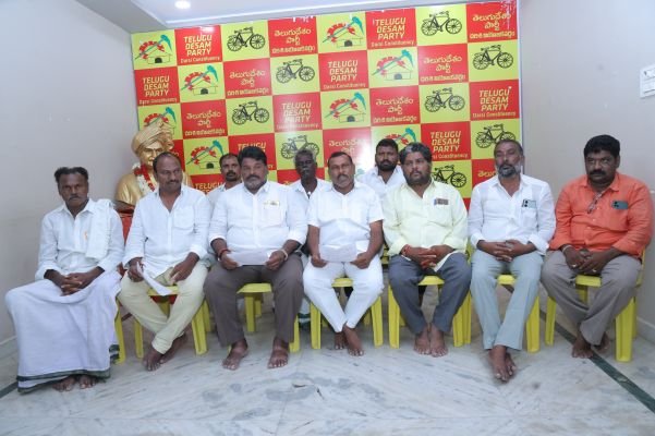 బీసీల ద్రోహి జగన్.